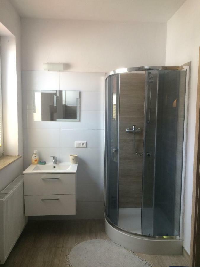Noclegi U Ireny Zakret Exterior photo